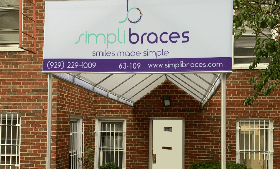 Outside view of SimpliBraces orthodontic office building